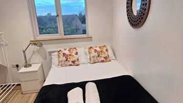 1 Schlafzimmer, WLAN, Bettwäsche