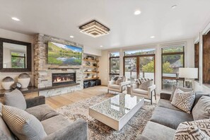 TV, fireplace, computer monitors - New to Rental · Luxury Main Street Townhome · Hot Tub (Park City)