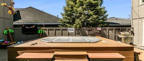 Bain à remous extérieur