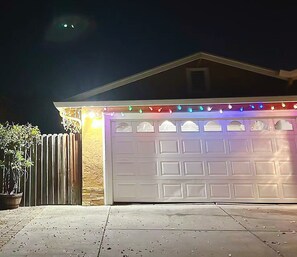 Exterior - Serene cottage with AC in Milpitas - 2 bedrooms available (Milpitas)