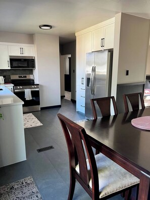 Dining - Your Home away from Home. (Lethbridge)