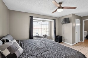 مكواة/لوح كي وواي فاي مجانًا وملاءات أسرّة