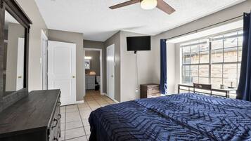 Iron/ironing board, free WiFi, bed sheets