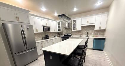 Cozy 1-bedroom in a well ventilated and stylish basement.