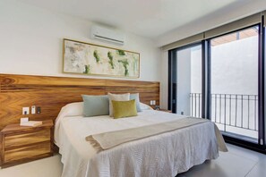 4 chambres, fer et planche à repasser, Wi-Fi, literie fournie