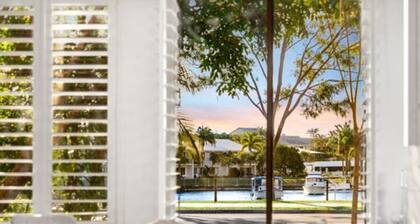 Blue Lagoon Oasis Villa