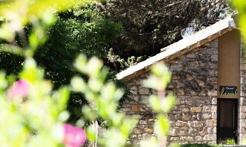 Cottage in Vans by Ardeche Rivers & Paiolive