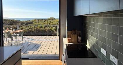 sommerhus a Danish inspired beach front retreat