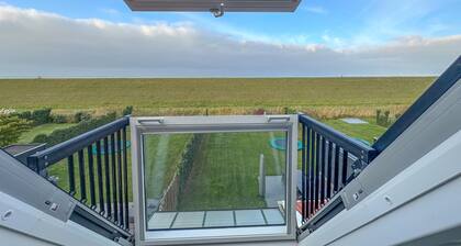 Wellness villa with sauna, garden and sea nearby
