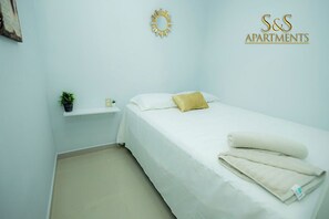 WiFi, bed sheets - S&S APARTMENT #1 .3 MTS FROM FERRY (La Ceiba)