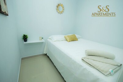 S&S APARTMENT #1 .3 MTS FROM FERRY