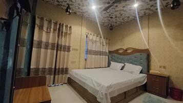 Comfort Double Room, Balcony, Garden View | Free WiFi