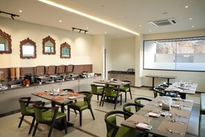 Restaurant - Hotel Maritan - Hitech City, Hyderabad (Hyderabad)