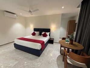 Junior Suite, City View | In-room safe, desk, laptop workspace, blackout drapes - Hotel Maritan - Hitech City, Hyderabad (Hyderabad)