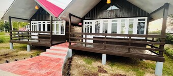 Waterlily Resort Sreemangal