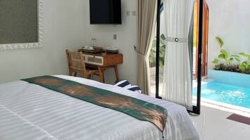 Deluxe Villa, 1 King Bed, Patio, Pool View | Aerial view