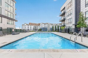 Pool - Midtown Parthenon Gem! Pool+Gym / 2mi to Broadway (Nashville)