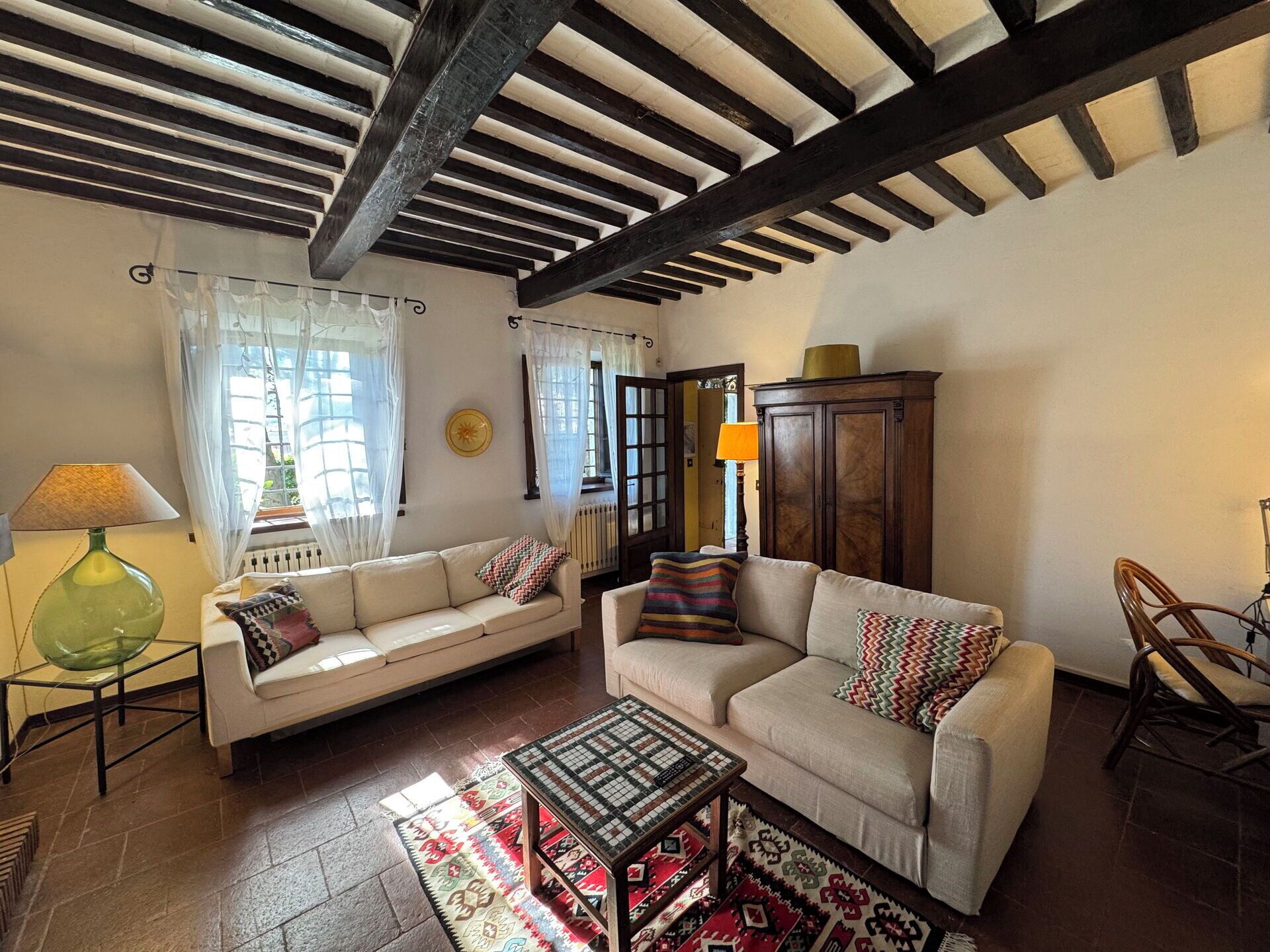 Télévision, lecteur de DVD, chaîne hi-fi