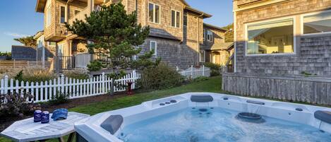 Bain à remous extérieur