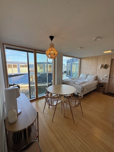 Unique Houseboat on the Water – Stay Like a True Copenhagener