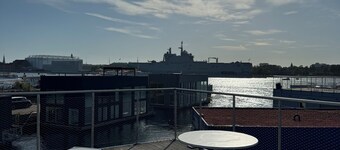 Unique Houseboat on the Water – Stay Like a True Copenhagener