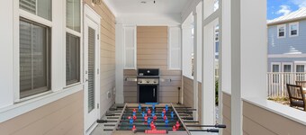 2 Homes, Sleeps 25 | Pool, Firepit, Free Golf Carts | Blue Mountain Beach