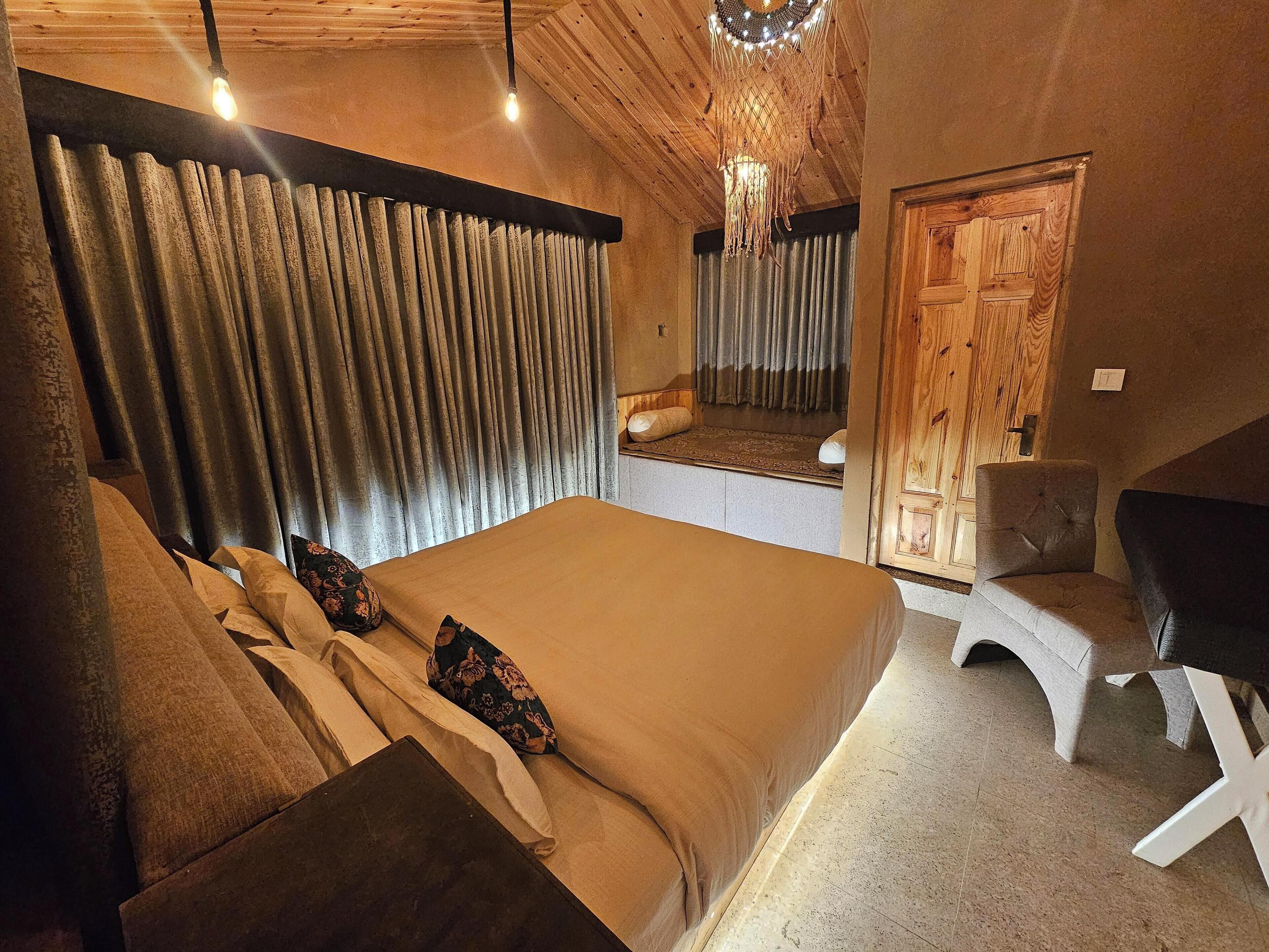 Double Room | Free WiFi