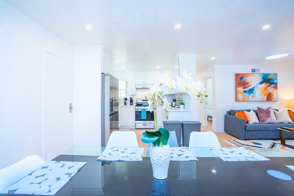 Interior - Spacious 4BR Home Mins to Santa Clara & Tech Campuses (San Jose)