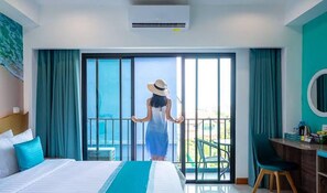 Superior Twin Room | In-room safe, desk, free WiFi