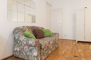 Apartemen Basic | Setrika/meja setrika dan Wi-Fi gratis