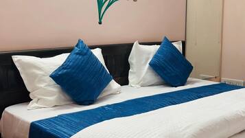 Laptopgeeigneter Arbeitsplatz, kostenloses WLAN