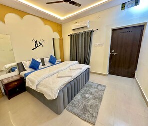 مساحة عمل للكمبيوتر المحمول وواي فاي مجانًا