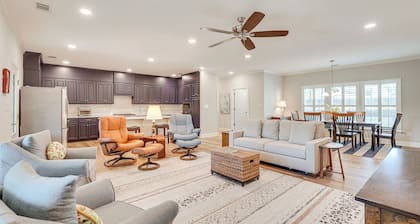 Clark's Hill Lake Retreat! Waterfront Home w/ Dock