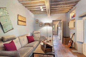Video games - Relaxing Retreat with Personalized Chef Cooking Class & Relaxation Services (Provincia di Siena)