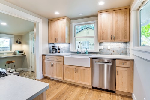 'Off the Rails' in Palisade: Wine Country Retreat!