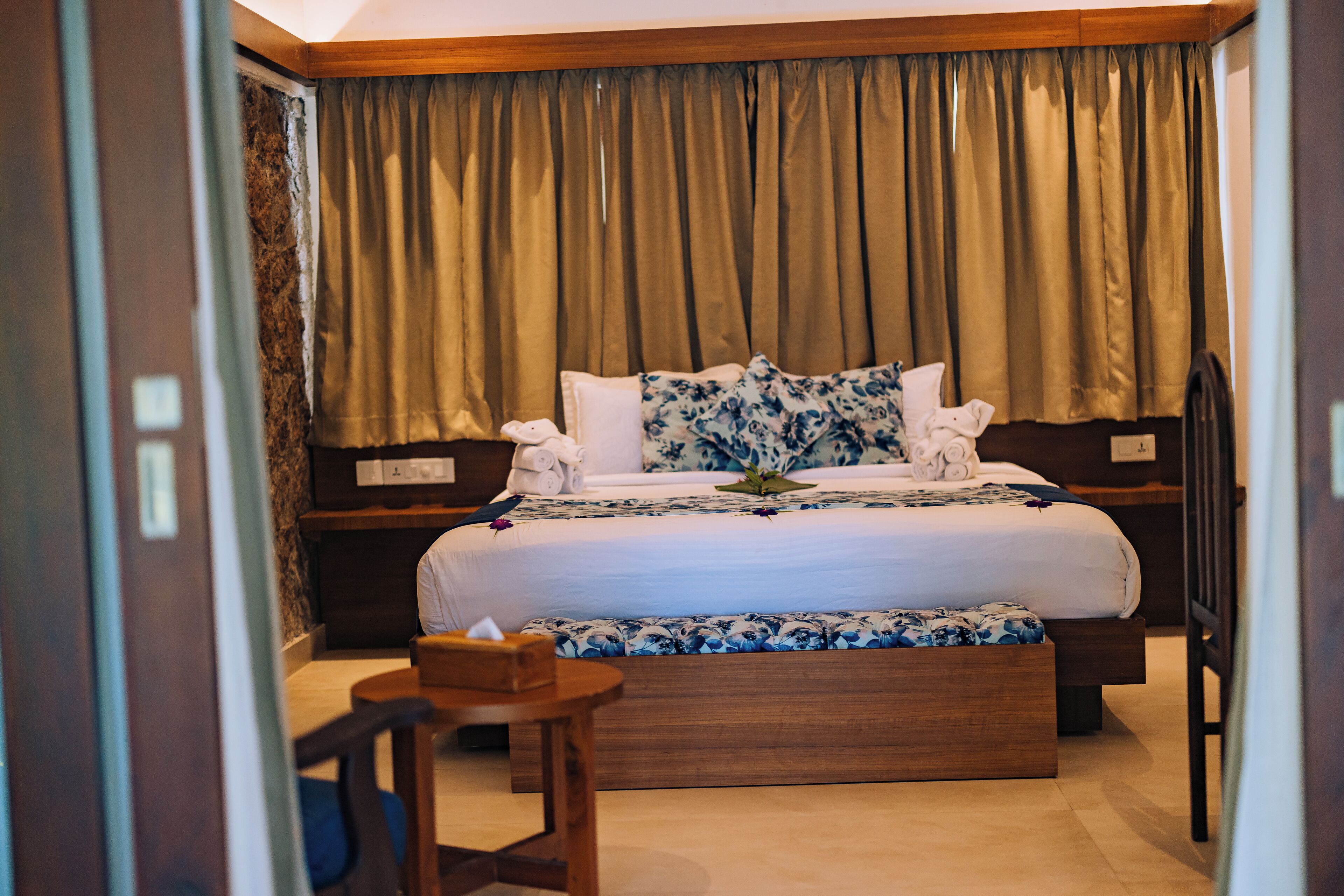 Kannettavalle tietokoneelle sopiva työtila, ilmainen Wi-Fi