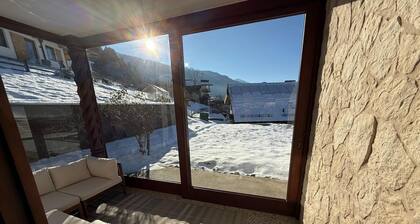 Holiday home with panoramic view