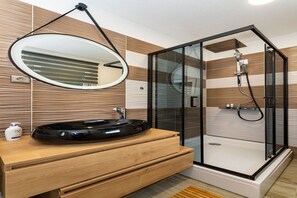 Shower, hair dryer - Bright Penthouse with Sea Views, Hvar (Žaborić)
