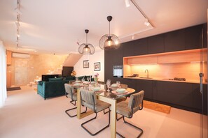 Dining - Villa near Zadar for 10 Guests (Gornje Raštane)