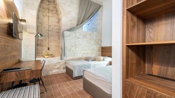 1 bedroom, iron/ironing board, travel crib, free WiFi