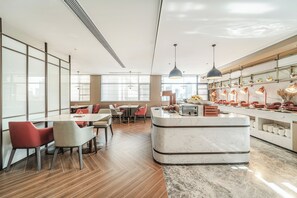 Restaurant - ECHENG Hotel Bayi Square Nanchang (Nanchang)