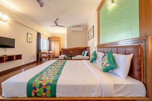 Premium Double Room - Treebo Akshaya Palace Inn (Mysore)