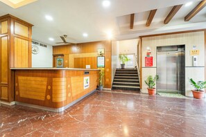 Reception - Treebo Akshaya Palace Inn (Mysore)