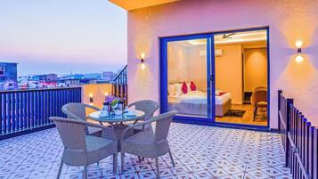 Suite estudio de lujo | Balcón