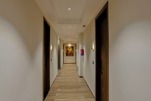 Lobby - Arina Vedic Haveli 2 Min walk to Ganga (Haridwar)