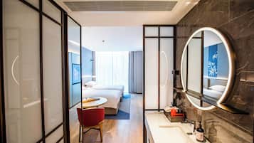 Luxury Twin Room | Bathroom | Shower, rainfall showerhead, designer toiletries, hair dryer