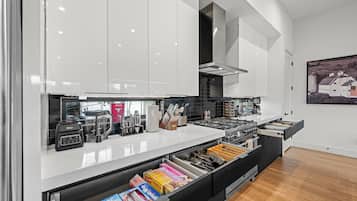 Microwave, oven, stovetop