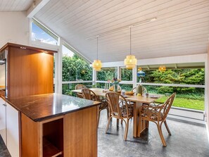 Dining - "Lirim" - 400m from the sea by Interhome (Væggerløse)