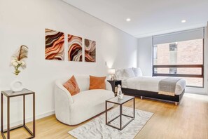 1 bedroom, iron/ironing board, WiFi, bed sheets - w* | Warm Loft in the Heart of Bogotá (Bogotá)