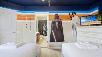 House (5 Bedrooms) | Interior